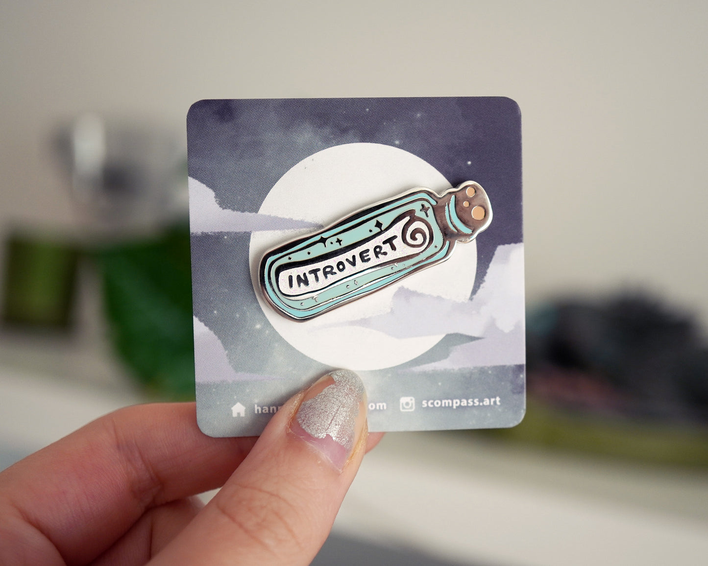 Introvert - Enamel Pin